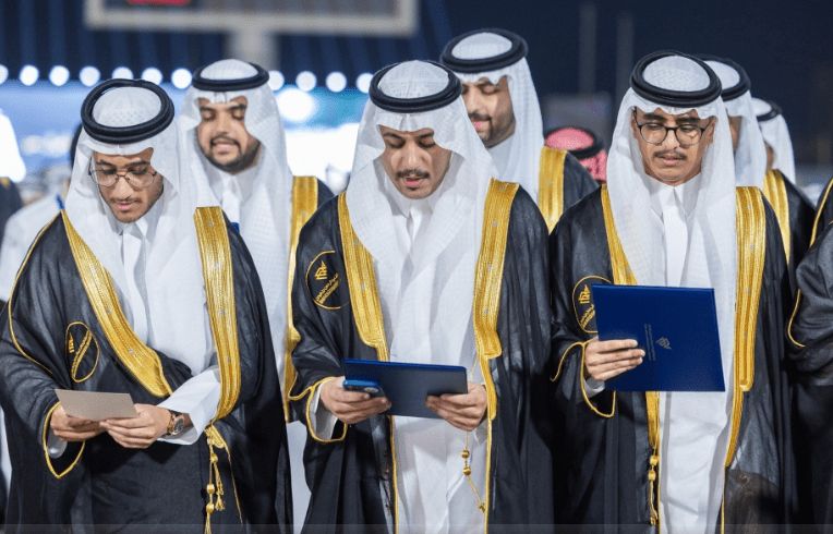 أمير الشرقية يرعى حفل تخريج الدفعة 46 من طلاب وطالبات جامعة الإمام عبد الرحمن بن فيصل