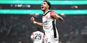 موقع الدوري الألماني يرصد تصريحات المدربين عن مرموش.. ورأى صلاح - عرب فايف