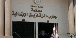 تأجيل محاكمة أب وأبنائه و3 آخرين بتهمة قتل شقيق الأول في الشرقية لـ مايو المقبل - عرب فايف