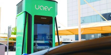 «‏UAEV» تعتمد تعرفة شحن المركبات الكهربائية - عرب فايف