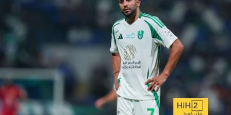 اخبار الرياضة من أفضل لاعب وسط في الدوري السعودي؟