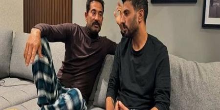 عمرو سعد عن خلافه مع محمد سامي: سهرانين نشتغل بالبيجاما على سيد الناس - عرب فايف