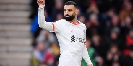 3 أرقام قياسية يحققها محمد صلاح بعد هدفيه ضد بورنموث - عرب فايف