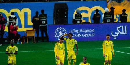 دوري روشن: النصر يتغلّب على الفيحاء (3 - 0) - عرب فايف