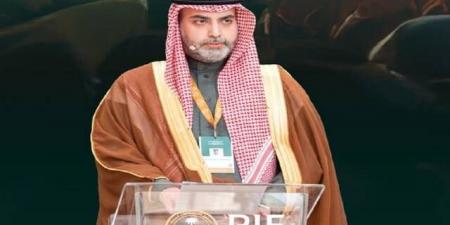 مساعد وزير النقل: فرص استثمارية تناهز تريليون ريال بقطاع الخدمات اللوجستية - عرب فايف