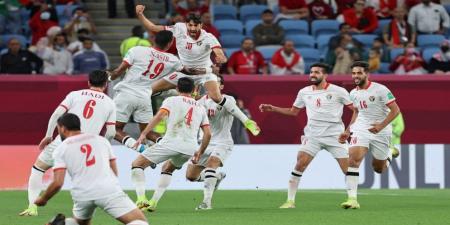 النعيمات يعود لمنافسات الدوري القطري اليوم بعد غياب شهرين - عرب فايف