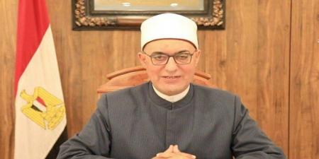 مفتي الجمهورية يُشيد بعمال مصر ويؤكد الإخلاص في العمل طريقُ التنمية وسبيل العزة - عرب فايف