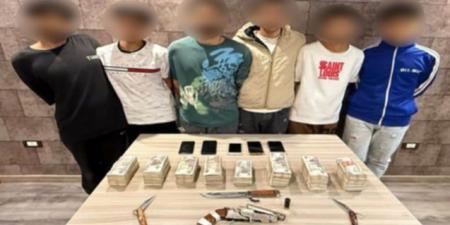 الداخلية تكشف القصة الكاملة لسرقة مبلغ مالى من داخل إحدى الشركات - عرب فايف