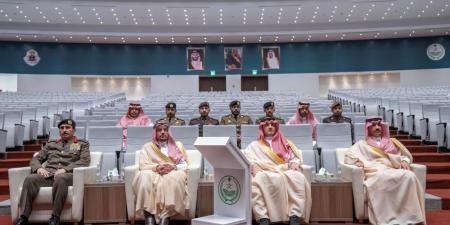 وزير الداخلية يدشن عددًا من مشروعات الوزارة في القصيم - عرب فايف