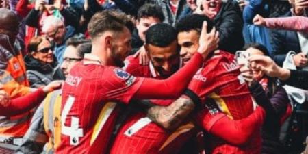 التشكيل الرسمى لقمة تشيلسي ضد ليفربول.. محمد صلاح يقود هجوم الريدز - عرب فايف