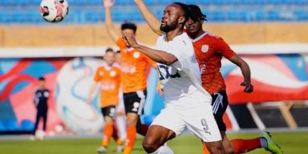 سقوط بيراميدز يُشعل الدوري ويمنح الأهلي فرصة التقليص - عرب فايف