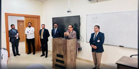 كلية القانون في جامعة عمان العربية تعقد اجتماعاً حوارياً مع طلبة البكالوريوس والدراسات العليا لتعزيز التواصل وتطوير البيئة الأكاديمية - عرب فايف
