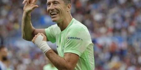 موقف ليفاندوفسكي من المشاركة ضد إنتر ميلان بدوري أبطال أوروبا - عرب فايف