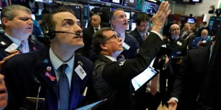 تحذير من موجة هبوط جديدة لمؤشر S&P 500 رغم صمود الاقتصاد الأمريكي - عرب فايف