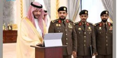 محافظ الطائف يدشن مبادرة التغذية الفكرية والصحية لحماية الطفل - عرب فايف