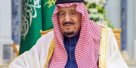 العاهل السعودي يتلقى دعوة من الرئيس العراقي لحضور القمتين العربية والتنموية في بغداد - عرب فايف
