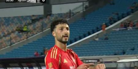الدوري المصري الممتاز: وسام أبو علي يسجل الهدف الثالث للنادي الأهلي في مرمى حرس الحدود في الدقيقة 55 - عرب فايف