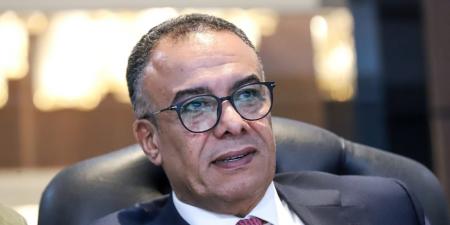 مصيلحي يشارك في اجتماع الاتحاد الدولي لكرة السلة بالبحرين  - عرب فايف