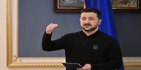 زيلينسكي: وقف إطلاق النار مع روسيا ممكن في أي لحظة - عرب فايف