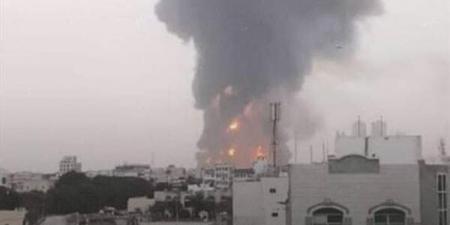 "أكسيوس" عن مسؤول أميركي رفيع: الغارات الإسرائيلية في اليمن تجري بالتنسيق مع الولايات المتحدة - عرب فايف