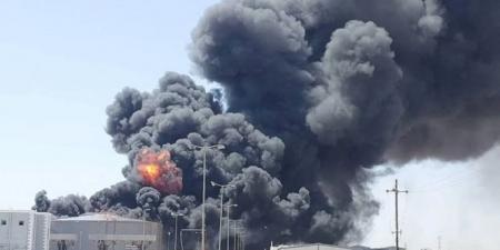 "الجزيرة": مسيّرة قصفت خزانات وقود داخل مطار بورتسودان ما تسبب بانفجار واندلاع حريق - عرب فايف
