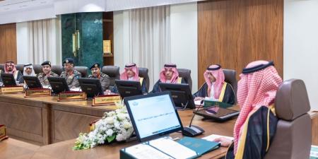 نيابةً عن أمير المنطقة الشرقية نائب الأمير يترأس اجتماع محافظي المحافظات - عرب فايف