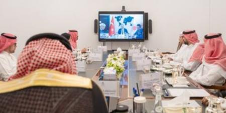 "الخريجي" ونظيره التركي يرأسان اجتماع اللجنة السياسية بمجلس التنسيق - عرب فايف