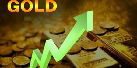 أسعار الذهب ترتفع بأكثر من 2% مدعومة بتراجع الدولار - عرب فايف