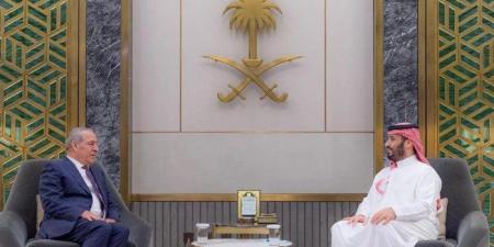ولي العهد السعودي يبحث مع نائب الرئيس الفلسطيني تطورات الأوضاع في فلسطين - عرب فايف