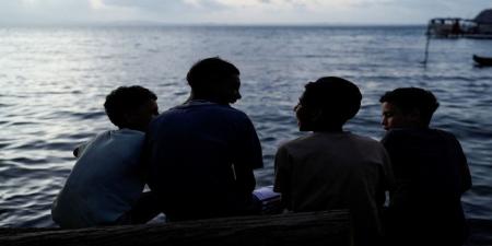 قاض أميركي: الترحيل السريع لمهاجرين إلى ليبيا يخالف أمر المحكمة - عرب فايف