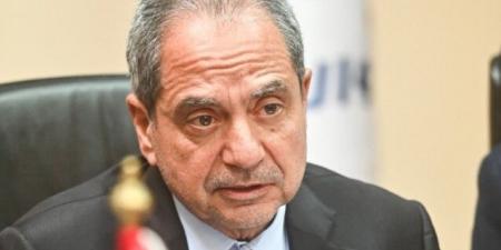 اجتماع لوزير الطاقة مع الجهات المانحة والمنظمات الدولية بشأن قطاع المياه - عرب فايف