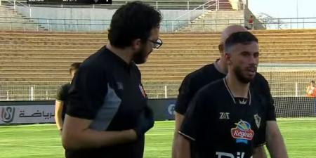 الدوري المصري الممتاز: ناصر ماهر يغادر مباراة الزمالك وسيراميكا كليوباترا بسبب الإصابة ومشاركة حسام أشرف في الدقيقة 41 - عرب فايف