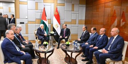 الرئيس السيسي يلتقي نظيره الفلسطيني في موسكو: مصر ستبقي دوماً داعمة للقضية الفلسطينية - عرب فايف
