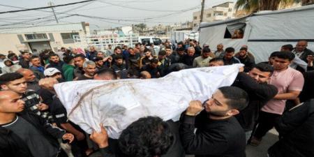بينهم أب وابنته.. 6 شهداء فلسطينيين بقصف إسرائيلي على مدينتي غزة وخان يونس - عرب فايف