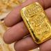 سعر الذهب يتراجع ليسجّل 3233 دولارًا للأونصة وسط مؤشرات على تقدم محتمل في محادثات التجارة - عرب فايف