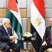 على هامش الاحتفالات.. الرئيس السيسي يلتقي بالرئيس الفلسطيني بموسكو - عرب فايف