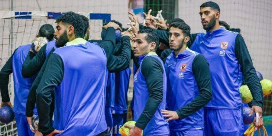 أخبار الأهلي.. رجال اليد في مهمة صعبة أمام طلائع الجيش بالدوري اليوم - عرب فايف