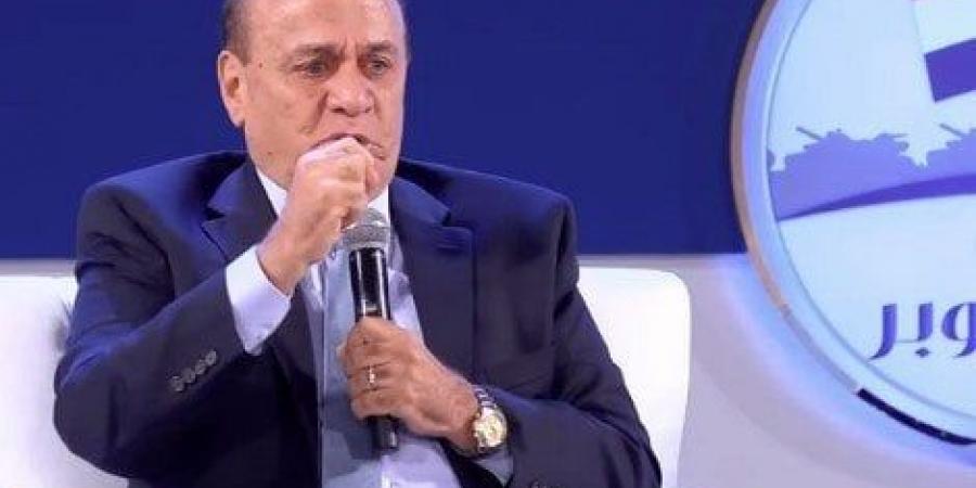 سمير فرج لـ المصريين: «ثقوا في رئيسكم.. وقفوا صفا واحدا لعبور هذه المرحلة الصعبة» - عرب فايف