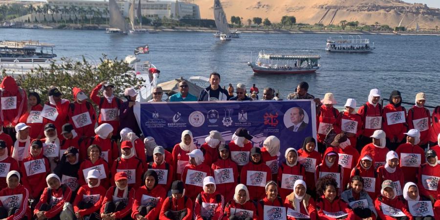 جامعة أسوان تنظم مهرجاناً للرياضات المائية بنيل أسوان..صور - عرب فايف