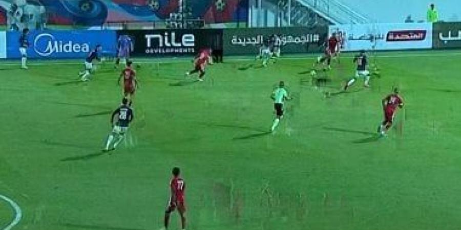 تعادل سلبى بين حرس الحدود وسيراميكا فى الشوط الأول - عرب فايف