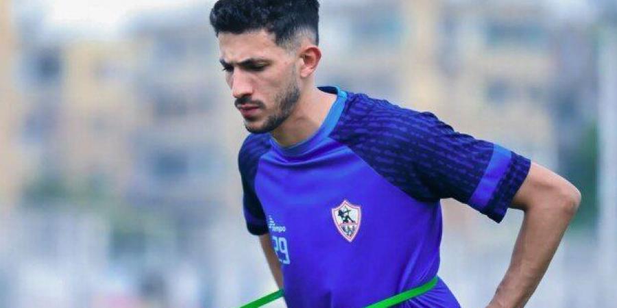 خالد الغندور يفتح النار على أحمد فتوح: «لحم كتافك من خير الزمالك» - عرب فايف