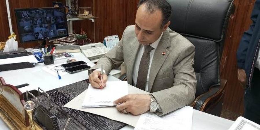 مدير صحة الشرقية يعتمد خطة توزيع أطباء الأسنان الجدد      - عرب فايف