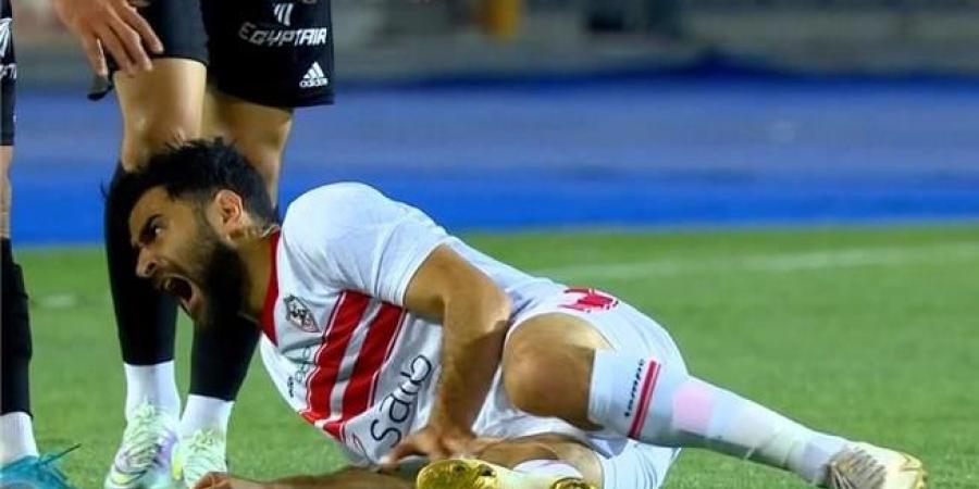 المثلوثي يغادر مباراة الزمالك وبلاك بولز مصاباً..فيديو - عرب فايف