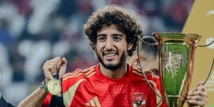 تعرف على موعد سفر محمد هانى وكريم فؤاد إلى سويسرا للعرض على خبير عظام - عرب فايف