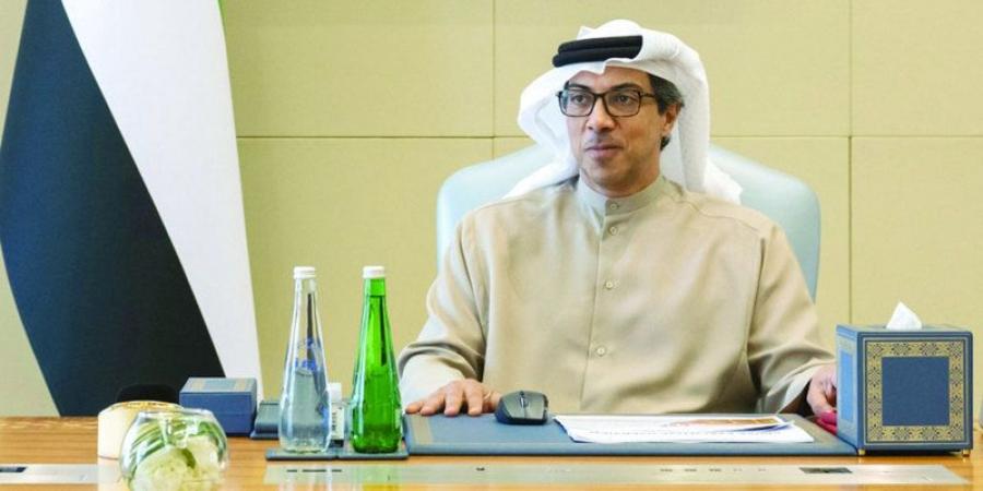 منصور بن زايد: الأمن الغذائي ركيزة أساسية للتنمية المستدامة في الإمارات - عرب فايف