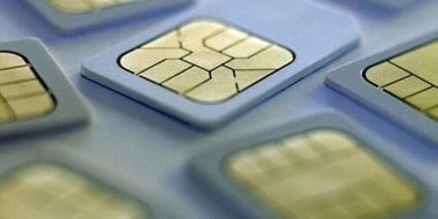 شركات المحمول تكشف تفاصيل التعاقد على شريحة eSIM داخل الفروع - عرب فايف