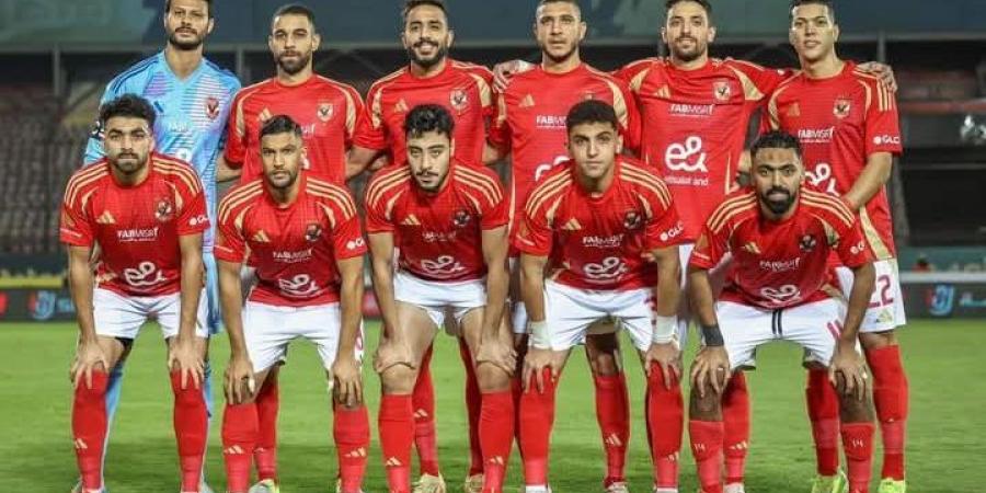 أخبار الرياضة - الكشف عن حكم مباراة الأهلي والبنك الأهلي في الدوري - عرب فايف