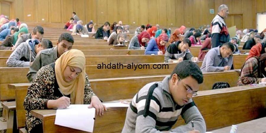 حقيقة إلغاء امتحانات البابل شيت في امتحانات الجامعات المقالي - عرب فايف