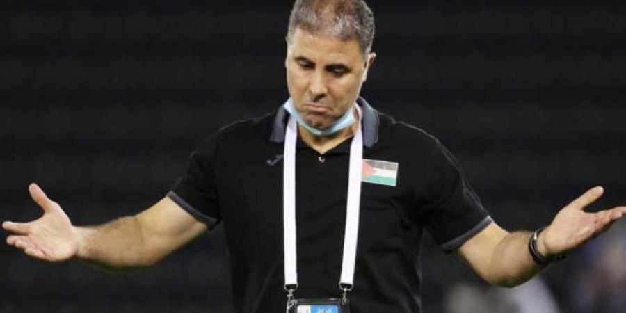 منتخب فلسطين يودّع مدرّبه التونسي مكرم دبّوب - عرب فايف