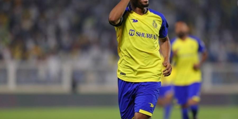 أيمن يحيى يواصل التأهيل على هامش تدريبات النصر - عرب فايف